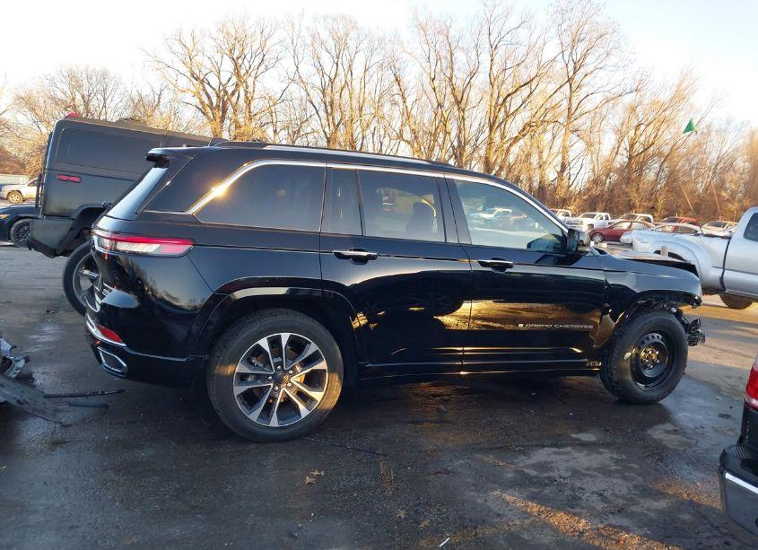 Photo 14 of 2023 Jeep Grand CHEROKEE OVERLAND 4X4 (VIN 1C4RJHDG9PC505599)