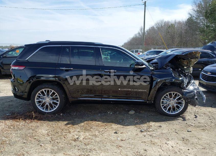 Photo 13 of 2023 Jeep Grand CHEROKEE SUMMIT 4X4 (VIN 1C4RJHEG1PC517535)
