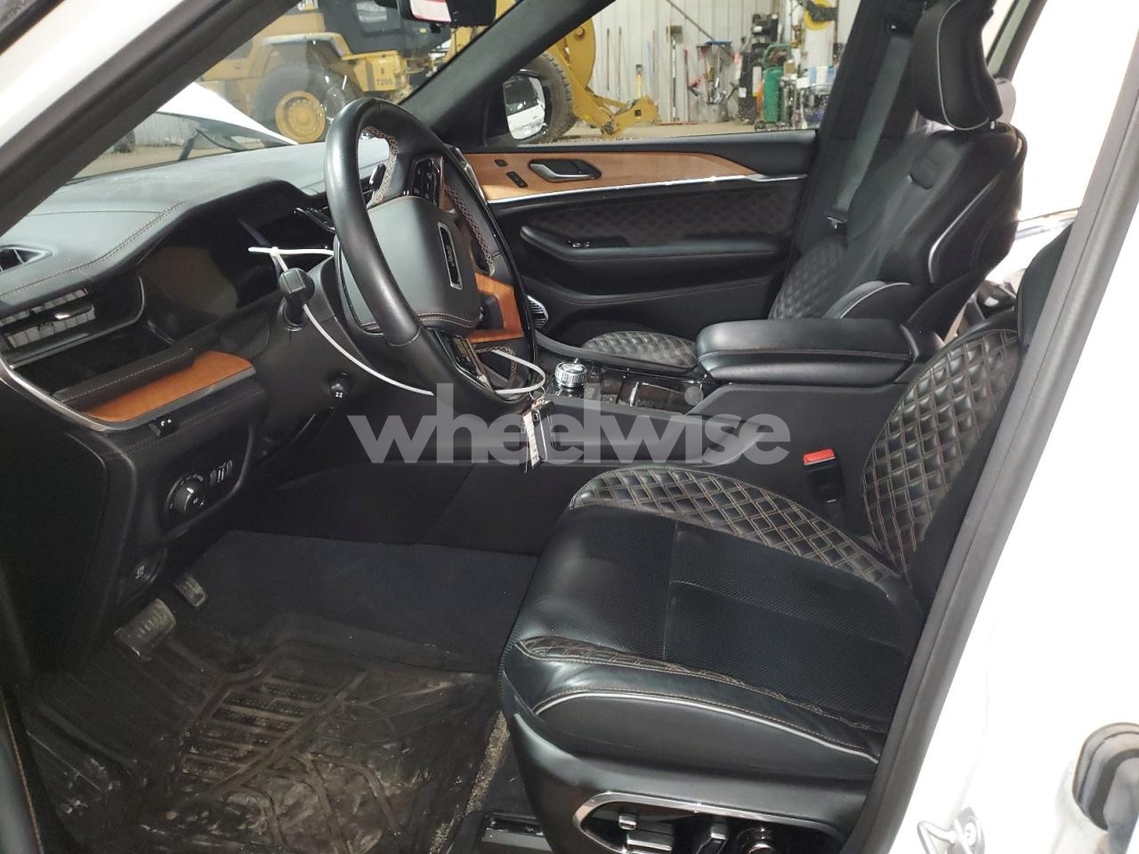 Photo 7 of 2022 JEEP GRAND CHEROKEE SUMMIT (VIN 1C4RJHEG5N8636222)