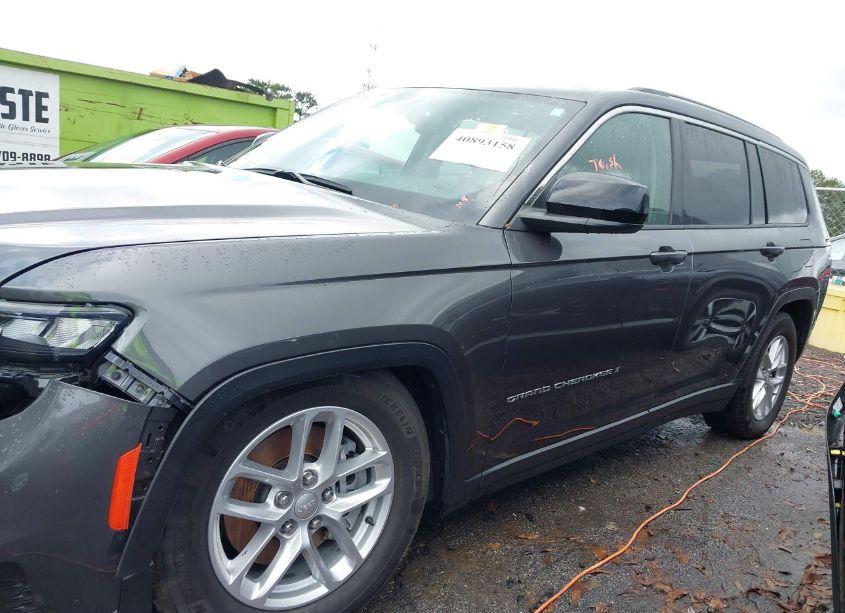 Photo 14 of 2023 Jeep Grand CHEROKEE L LAREDO 4X2 (VIN 1C4RJJAG0P8856156)