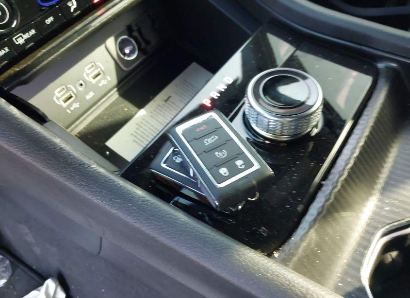 Photo 11 of 2024 Jeep Grand CHEROKEE L LAREDO X 4X2 (VIN 1C4RJJAG0R8559357)