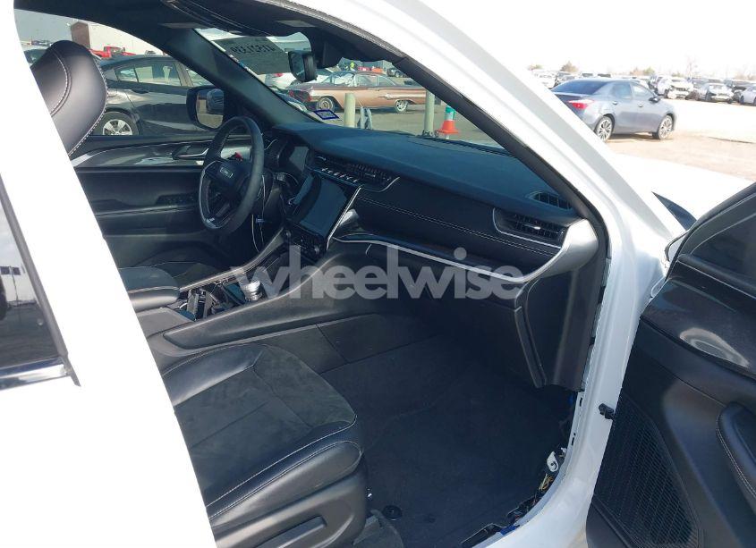 Photo 5 of 2023 Jeep Grand CHEROKEE L ALTITUDE 4X2 (VIN 1C4RJJAG1P8741825)