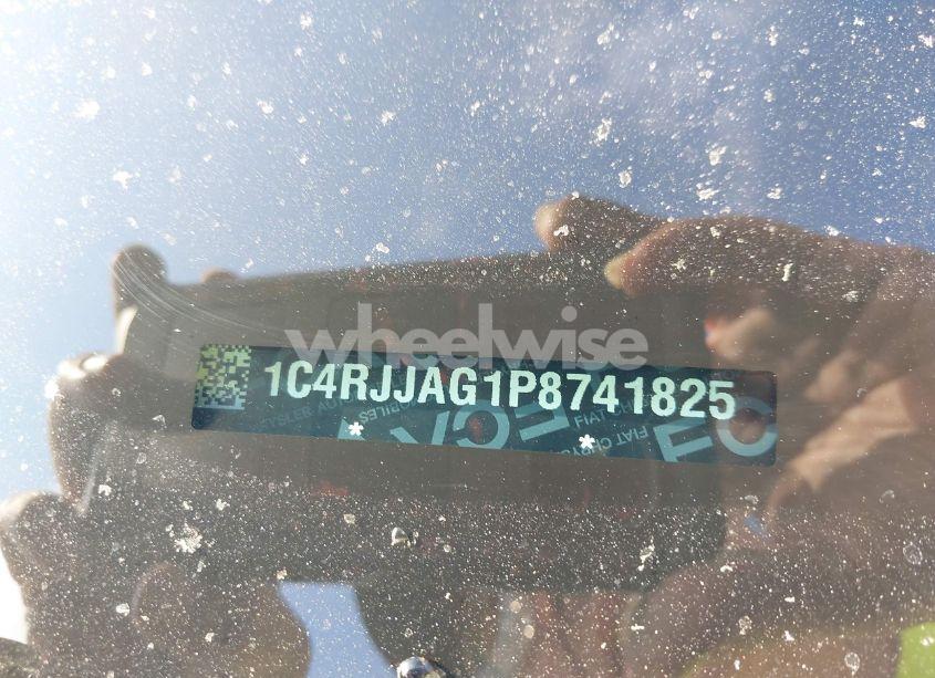 Photo 9 of 2023 Jeep Grand CHEROKEE L ALTITUDE 4X2 (VIN 1C4RJJAG1P8741825)