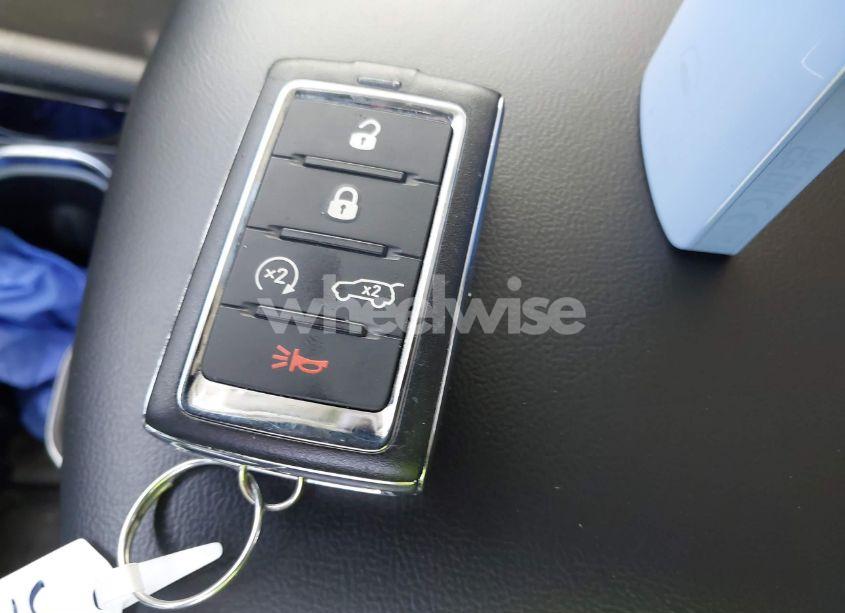 Photo 11 of 2023 Jeep Grand CHEROKEE L LAREDO 4X2 (VIN 1C4RJJAG1P8797795)