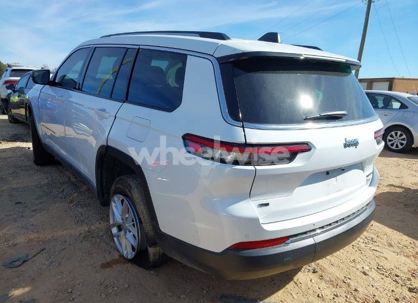 Photo 3 of 2023 Jeep Grand CHEROKEE L LAREDO 4X2 (VIN 1C4RJJAG1P8797795)