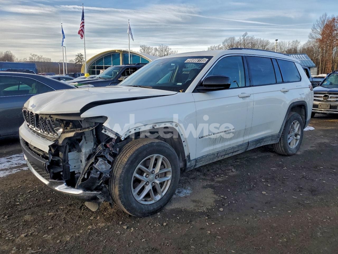 2023 JEEP GRAND CHEROKEE L LAREDO (VIN 1C4RJJAG2P8867367) main photo