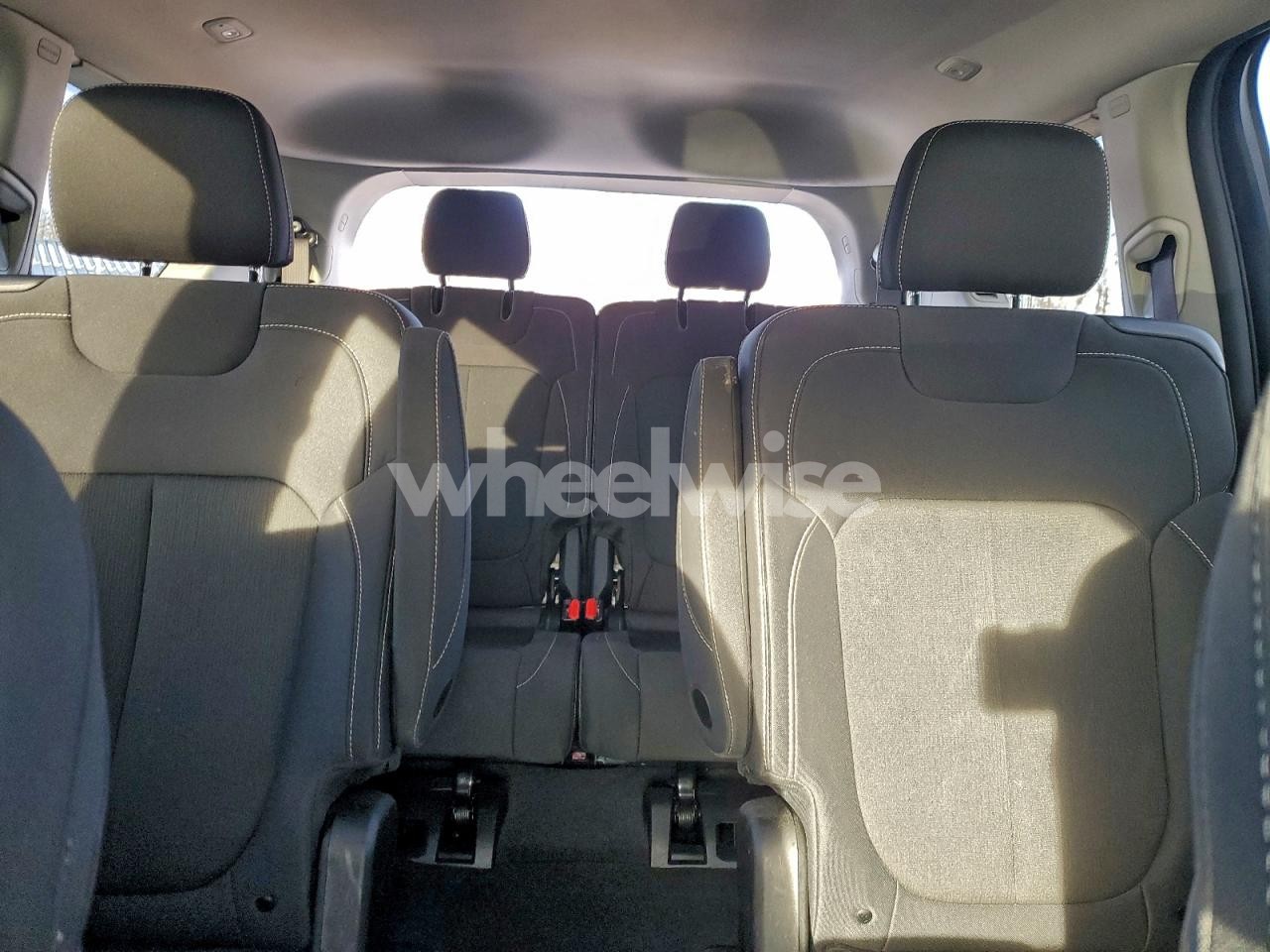 Photo 10 of 2023 JEEP GRAND CHEROKEE L LAREDO (VIN 1C4RJJAG2P8867367)