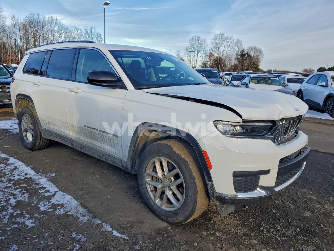 Photo 4 of 2023 JEEP GRAND CHEROKEE L LAREDO (VIN 1C4RJJAG2P8867367)