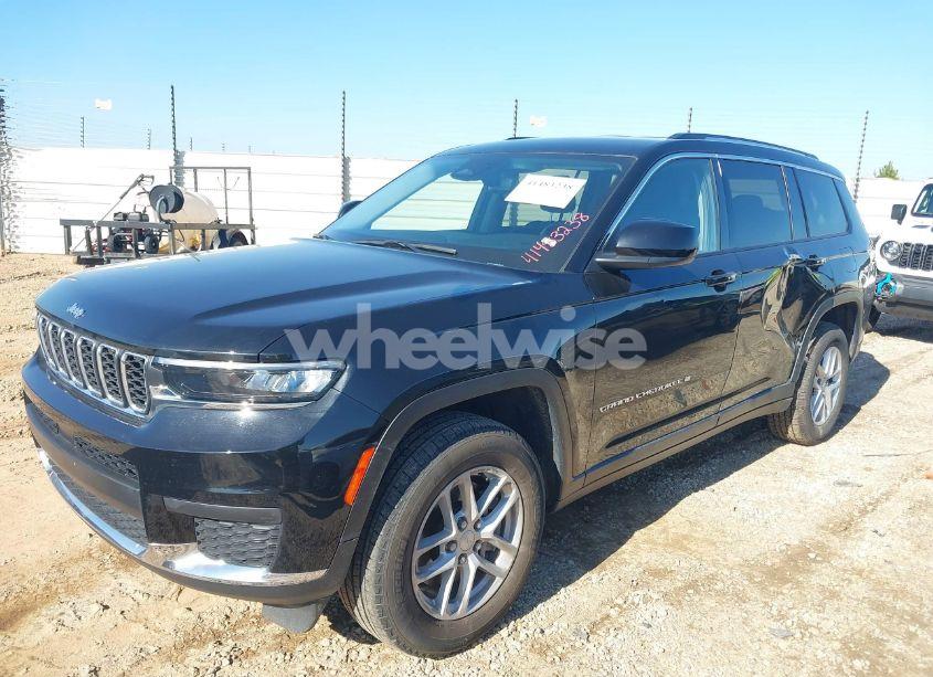 Photo 2 of 2023 Jeep Grand CHEROKEE L LAREDO 4X2 (VIN 1C4RJJAG2P8883620)