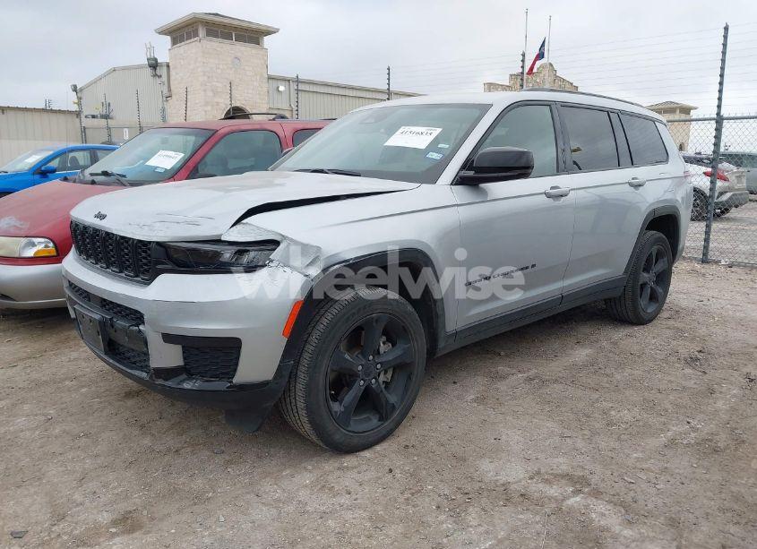 Photo 2 of 2023 Jeep Grand CHEROKEE L ALTITUDE 4X2 (VIN 1C4RJJAG2P8890387)