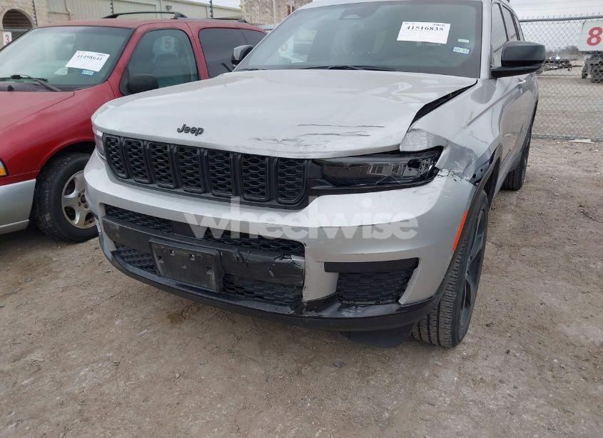 Photo 6 of 2023 Jeep Grand CHEROKEE L ALTITUDE 4X2 (VIN 1C4RJJAG2P8890387)