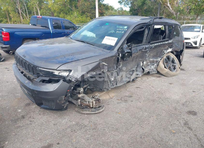 Photo 2 of 2022 Jeep Grand CHEROKEE L ALTITUDE 4X2 (VIN 1C4RJJAG4N8548453)