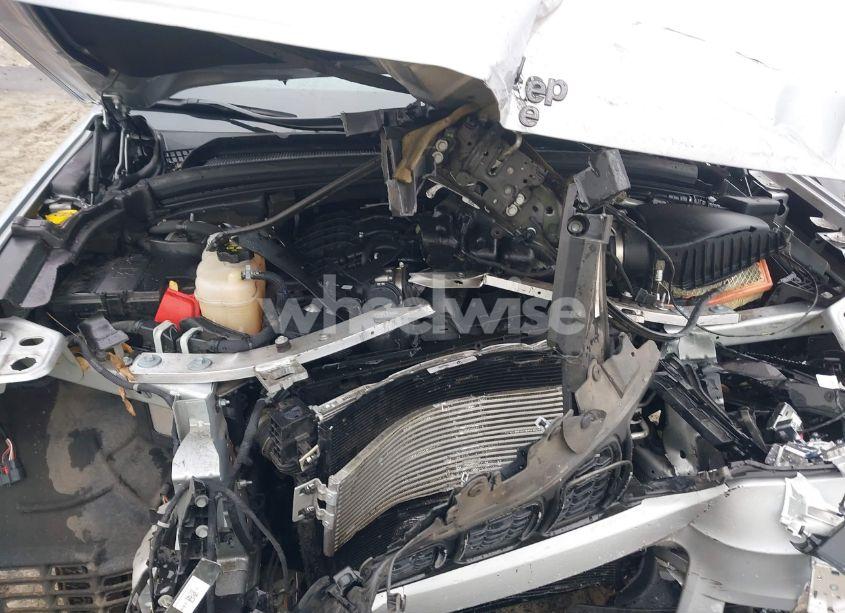 Photo 10 of 2023 Jeep Grand CHEROKEE L ALTITUDE 4X2 (VIN 1C4RJJAG4P8843779)