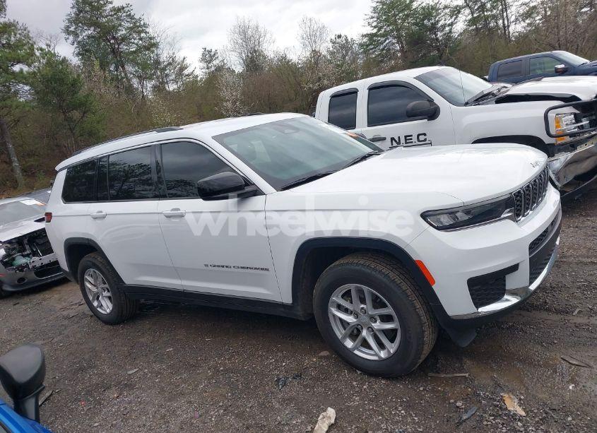 Photo 13 of 2023 Jeep Grand CHEROKEE L LAREDO 4X2 (VIN 1C4RJJAG5P8843337)