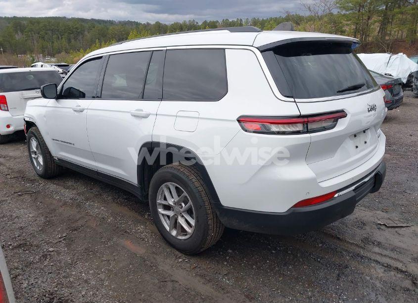 Photo 3 of 2023 Jeep Grand CHEROKEE L LAREDO 4X2 (VIN 1C4RJJAG5P8843337)