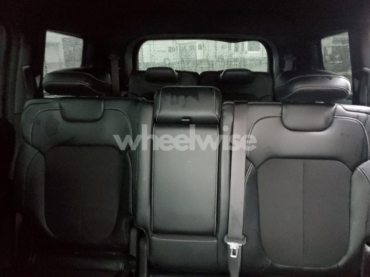 Photo 10 of 2024 JEEP GRAND CHEROKEE L LAREDO (VIN 1C4RJJAG5R8504578)