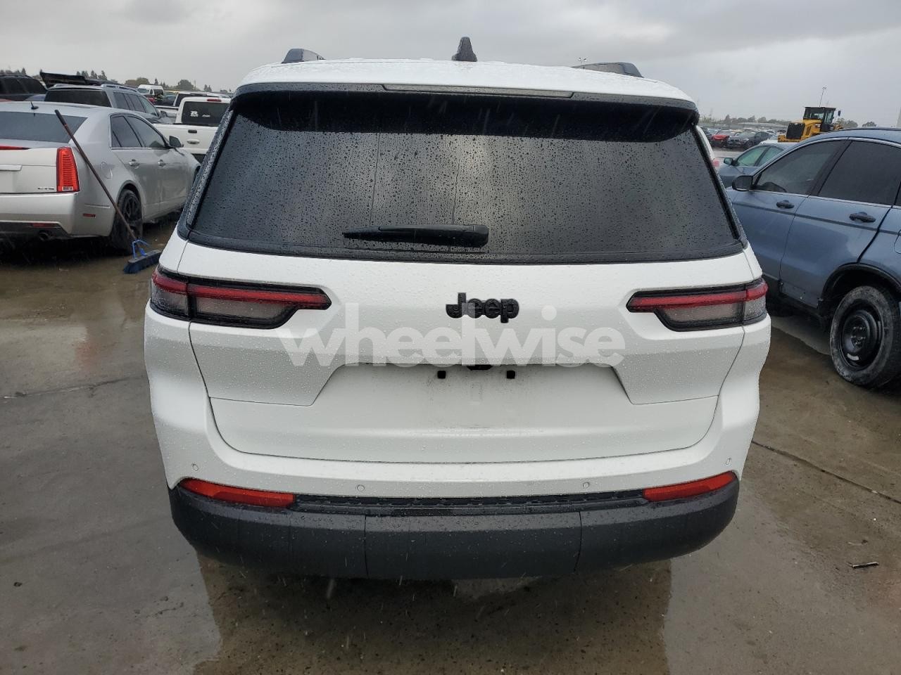 Photo 6 of 2024 JEEP GRAND CHEROKEE L LAREDO (VIN 1C4RJJAG5R8504578)