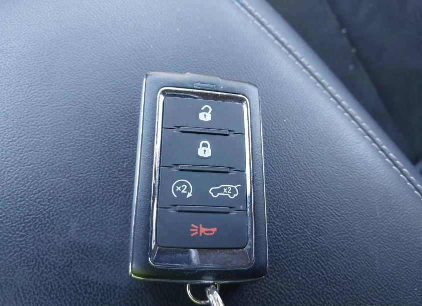 Photo 11 of 2023 Jeep Grand CHEROKEE L ALTITUDE 4X2 (VIN 1C4RJJAG7P8901447)