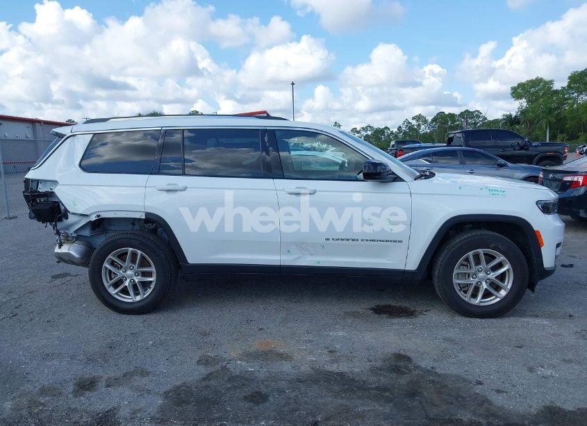 Photo 14 of 2023 Jeep Grand CHEROKEE L LAREDO 4X2 (VIN 1C4RJJAG8P8790570)