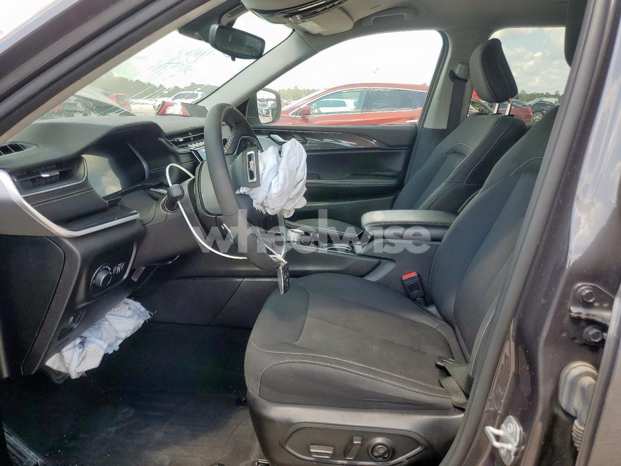 Photo 7 of 2023 JEEP GRAND CHEROKEE L LAREDO (VIN 1C4RJJAG9P8755150)