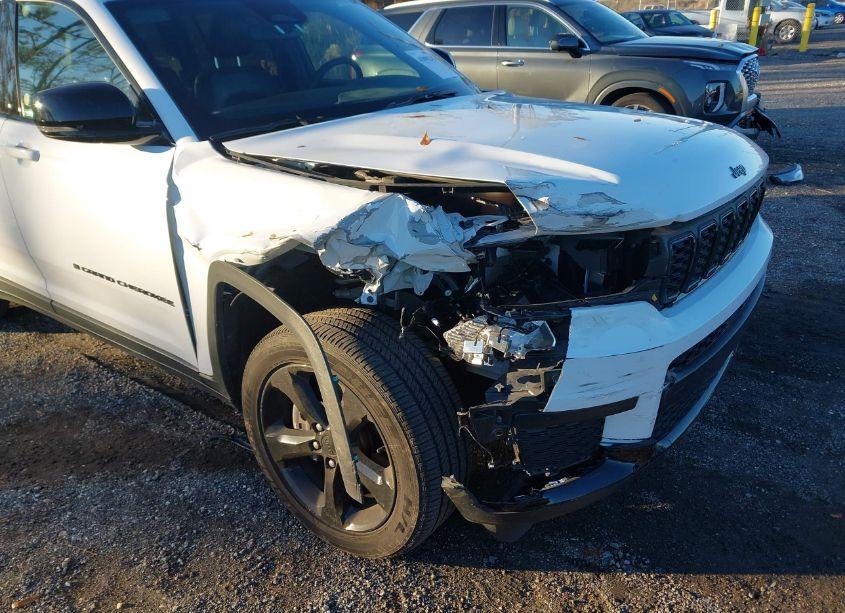 Photo 6 of 2023 Jeep Grand CHEROKEE L ALTITUDE 4X2 (VIN 1C4RJJAG9P8901434)