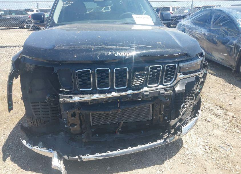 Photo 6 of 2023 Jeep Grand CHEROKEE L LAREDO 4X2 (VIN 1C4RJJAGXP8867021)