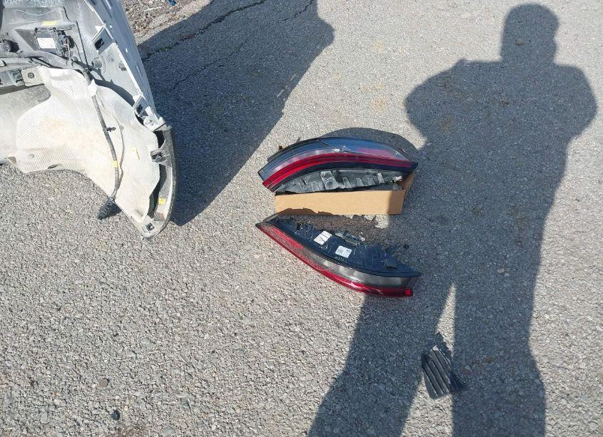 Photo 12 of 2022 Jeep Grand CHEROKEE L LIMITED 4X2 (VIN 1C4RJJBG0N8585630)