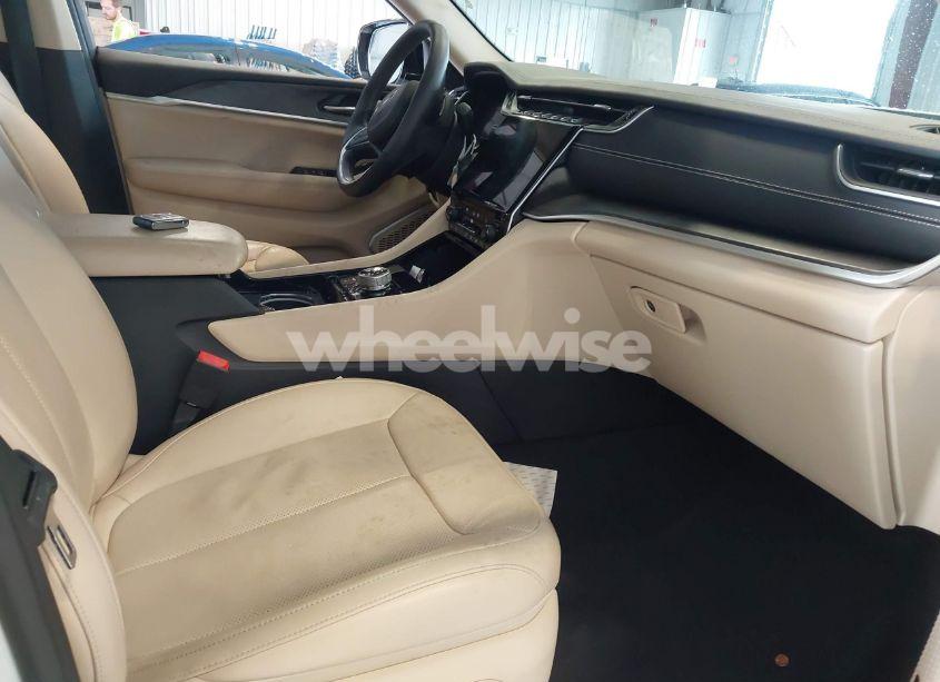 Photo 5 of 2022 Jeep Grand CHEROKEE L LIMITED 4X2 (VIN 1C4RJJBG0N8619033)