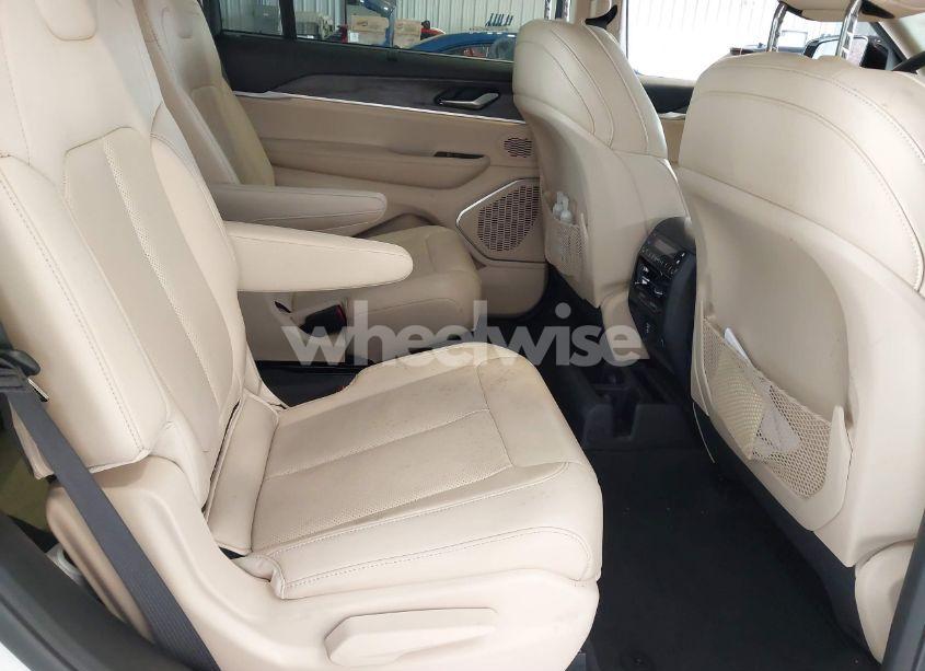 Photo 8 of 2022 Jeep Grand CHEROKEE L LIMITED 4X2 (VIN 1C4RJJBG0N8619033)