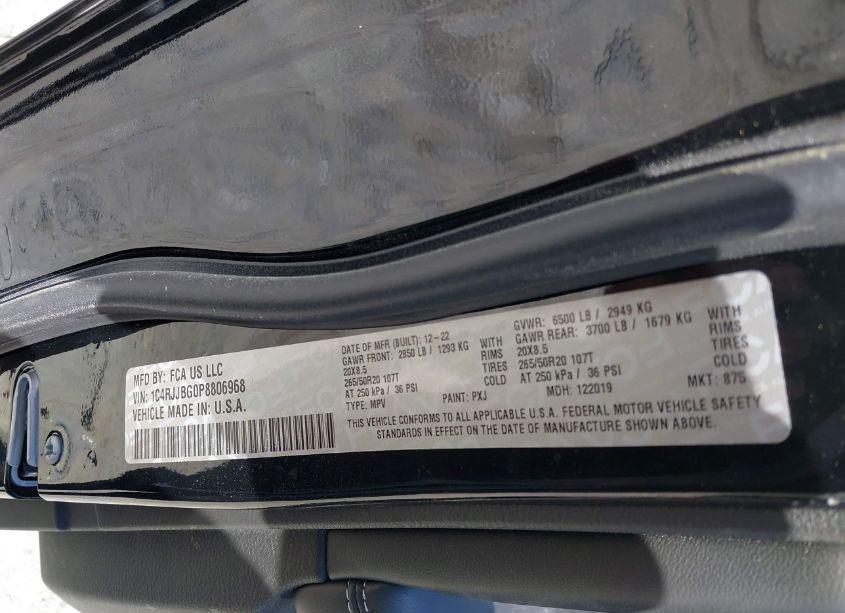 Photo 9 of 2023 Jeep Grand CHEROKEE L LIMITED 4X2 (VIN 1C4RJJBG0P8806968)