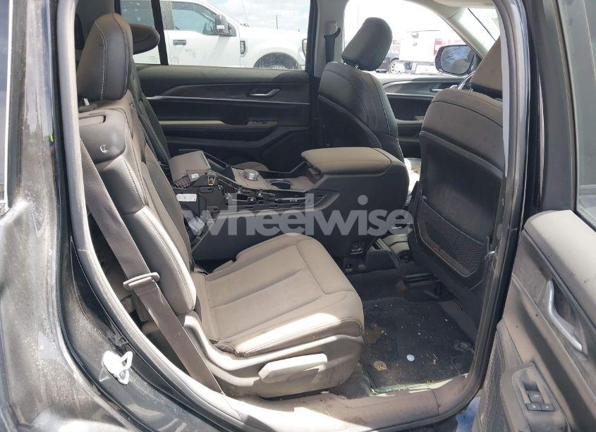 Photo 8 of 2023 Jeep Grand CHEROKEE L LIMITED 4X2 (VIN 1C4RJJBG4P8843652)