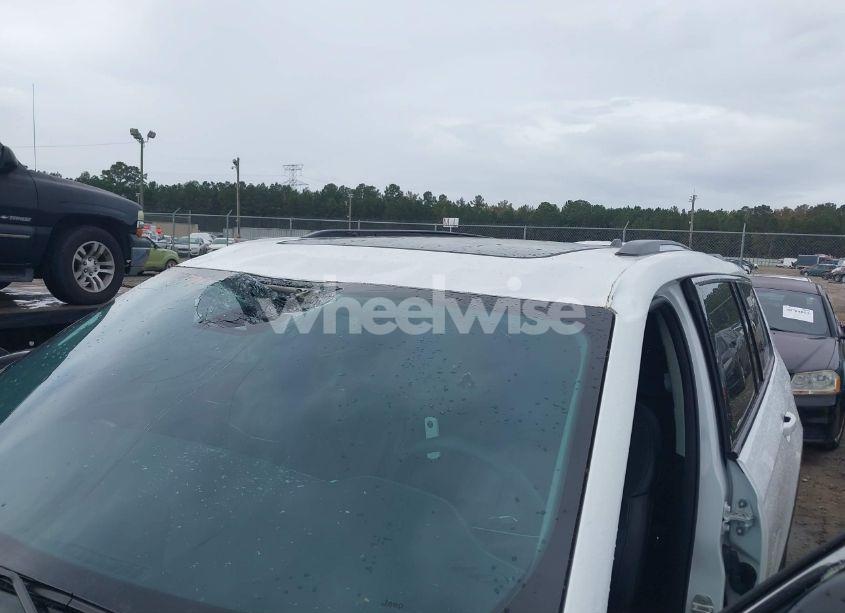 Photo 6 of 2024 Jeep Grand CHEROKEE L LIMITED 4X2 (VIN 1C4RJJBG6R8922629)