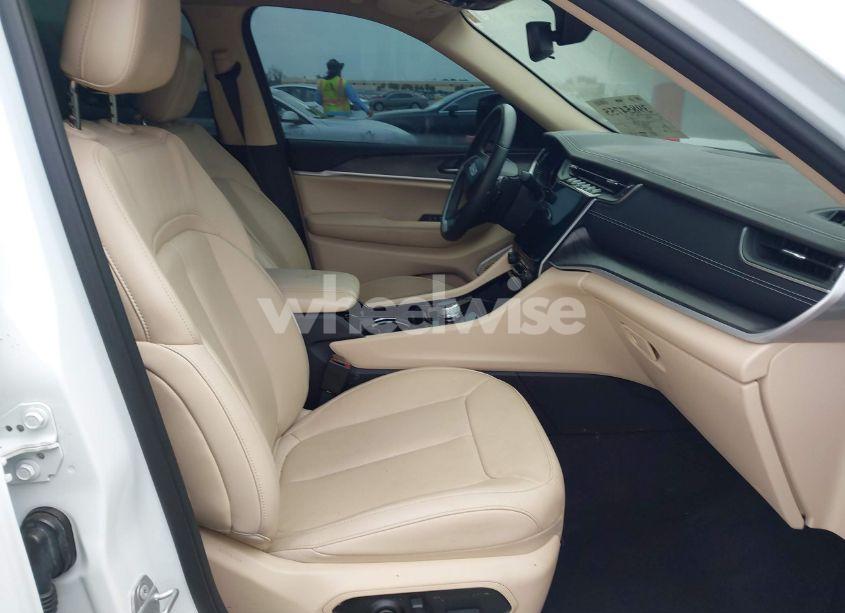 Photo 5 of 2022 Jeep Grand CHEROKEE L LIMITED 4X2 (VIN 1C4RJJBG7N8548218)