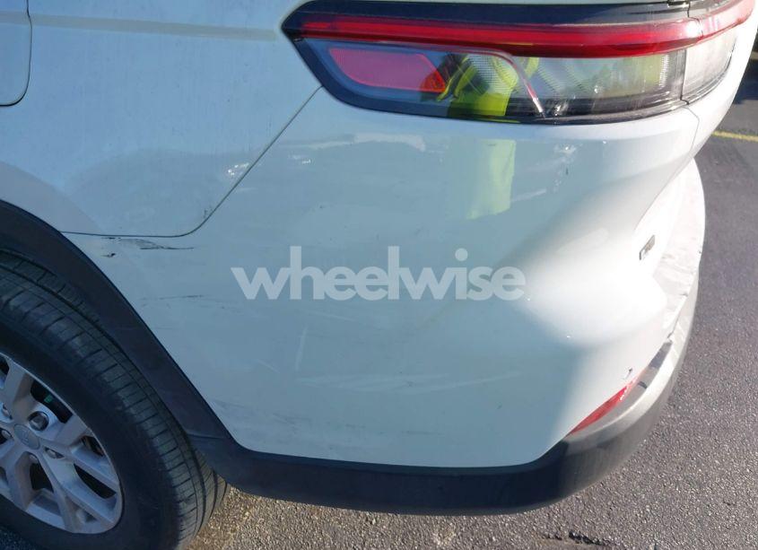 Photo 6 of 2022 Jeep Grand CHEROKEE L LIMITED 4X2 (VIN 1C4RJJBG7N8631356)