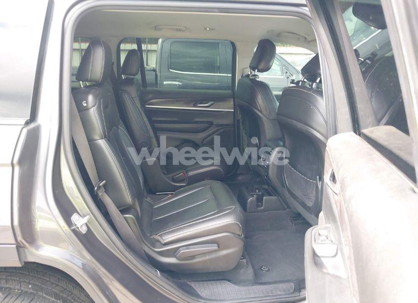 Photo 8 of 2023 Jeep Grand CHEROKEE L LIMITED 4X2 (VIN 1C4RJJBG8P8746051)