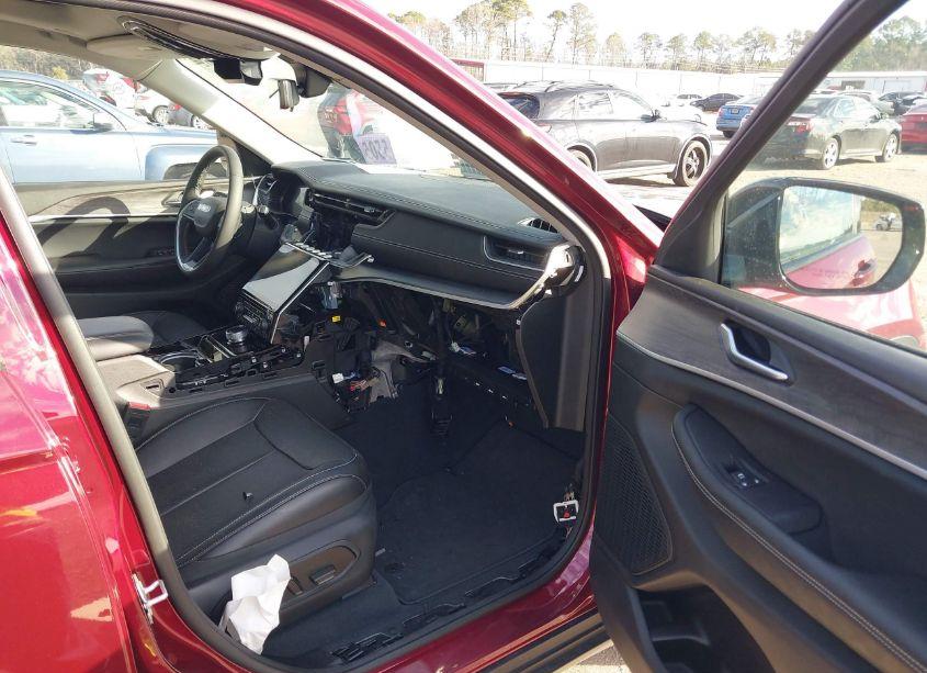 Photo 5 of 2023 Jeep Grand CHEROKEE L LIMITED 4X2 (VIN 1C4RJJBG8P8806751)