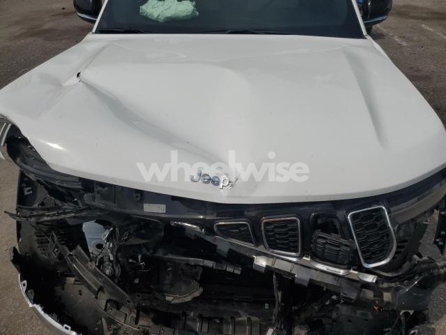 Photo 2 of 2023 JEEP GRAND CHEROKEE L LIMITED (VIN 1C4RJJBG9P8811683)