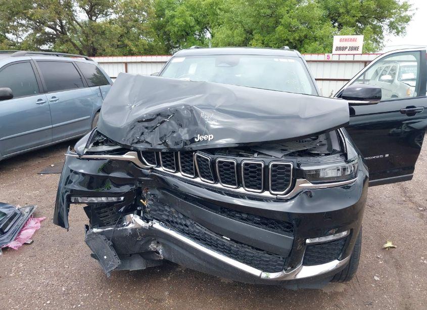 Photo 10 of 2023 Jeep Grand CHEROKEE L LIMITED 4X2 (VIN 1C4RJJBGXP8733642)