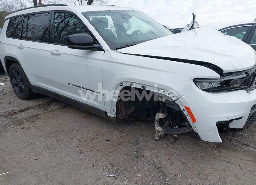 2024 Jeep Grand CHEROKEE L LIMITED 4X2 (VIN 1C4RJJBGXR8525537) main photo