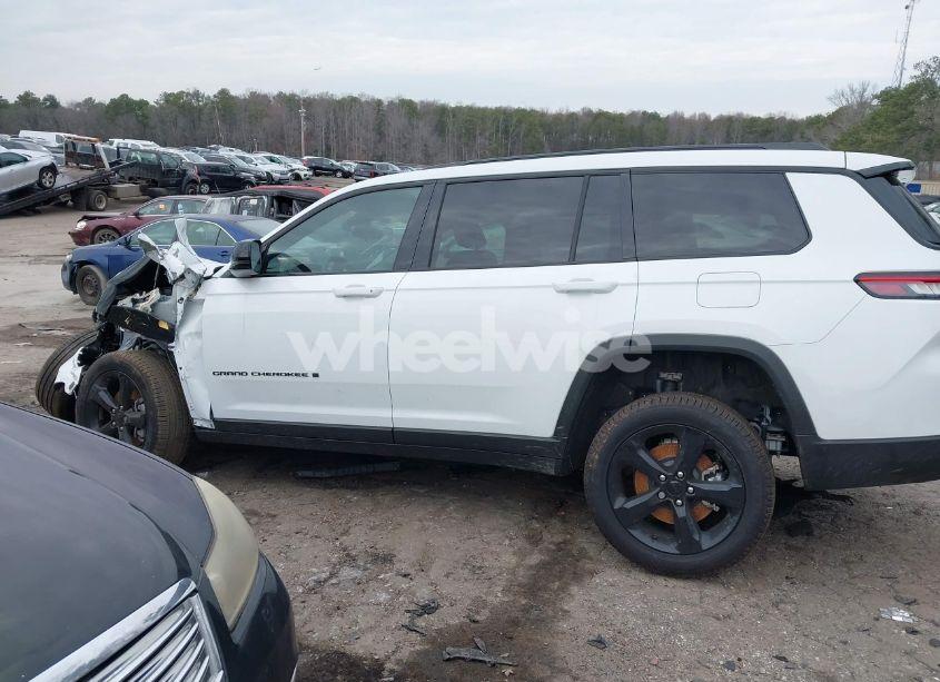 Photo 14 of 2024 Jeep Grand CHEROKEE L LIMITED 4X2 (VIN 1C4RJJBGXR8525537)