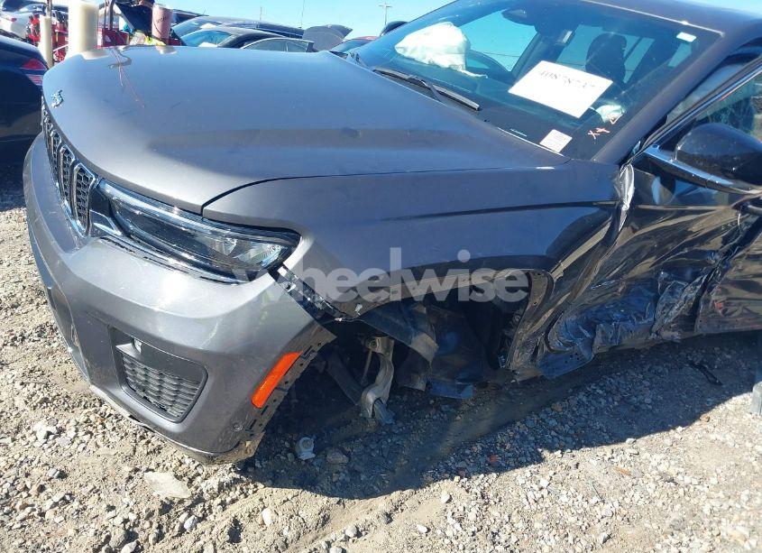 Photo 19 of 2022 Jeep Grand CHEROKEE L OVERLAND 4X2 (VIN 1C4RJJDG6N8570854)