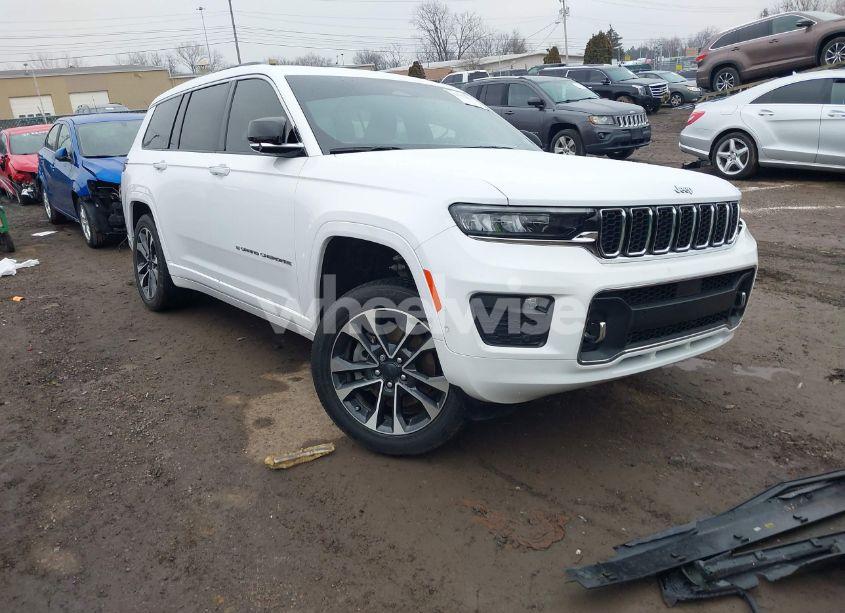 2022 Jeep Grand CHEROKEE L OVERLAND 4X2 (VIN 1C4RJJDG8N8589566) main photo