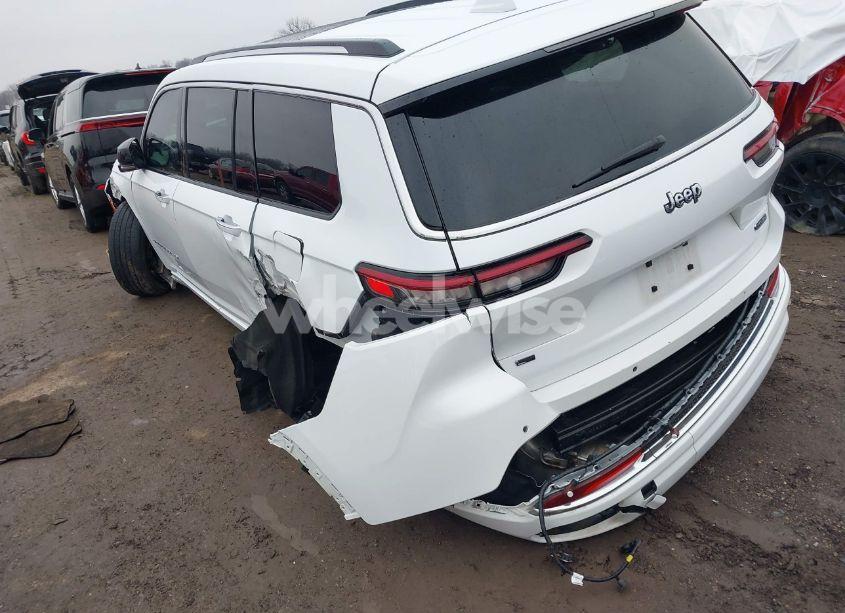 Photo 3 of 2022 Jeep Grand CHEROKEE L OVERLAND 4X2 (VIN 1C4RJJDG8N8589566)