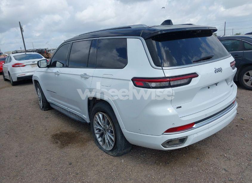 Photo 3 of 2023 Jeep Grand CHEROKEE L SUMMIT 4X2 (VIN 1C4RJJEG3P8706777)