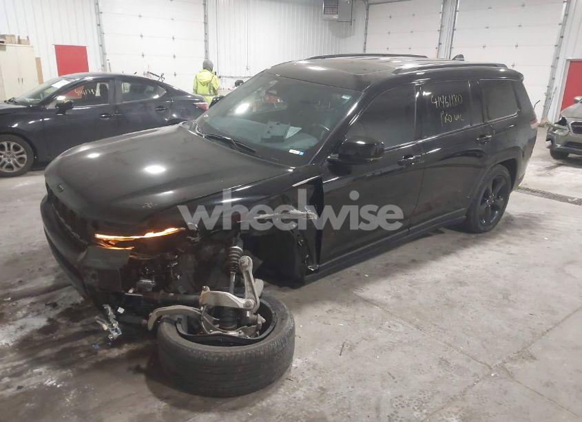Photo 2 of 2021 Jeep Grand CHEROKEE L ALTITUDE 4X4 (VIN 1C4RJKAG0M8137877)