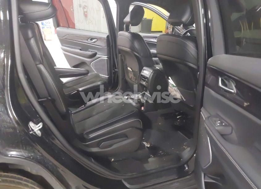 Photo 8 of 2021 Jeep Grand CHEROKEE L ALTITUDE 4X4 (VIN 1C4RJKAG0M8137877)