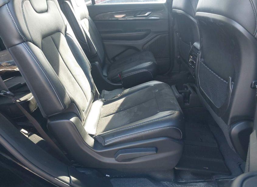 Photo 8 of 2023 Jeep Grand CHEROKEE L ALTITUDE 4X4 (VIN 1C4RJKAG0P8781688)