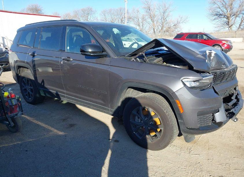 2024 Jeep Grand CHEROKEE L ALTITUDE 4X4 (VIN 1C4RJKAG0R8535579) main photo