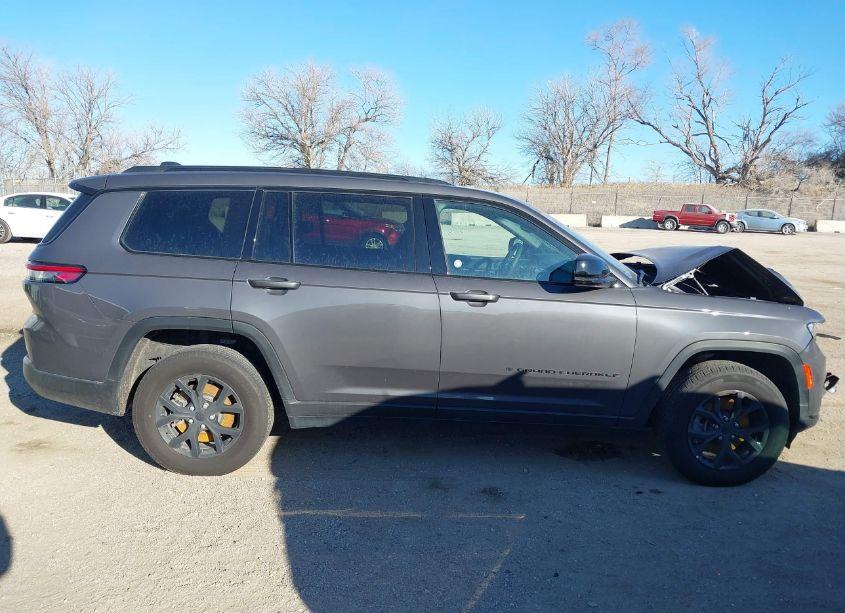 Photo 14 of 2024 Jeep Grand CHEROKEE L ALTITUDE 4X4 (VIN 1C4RJKAG0R8535579)