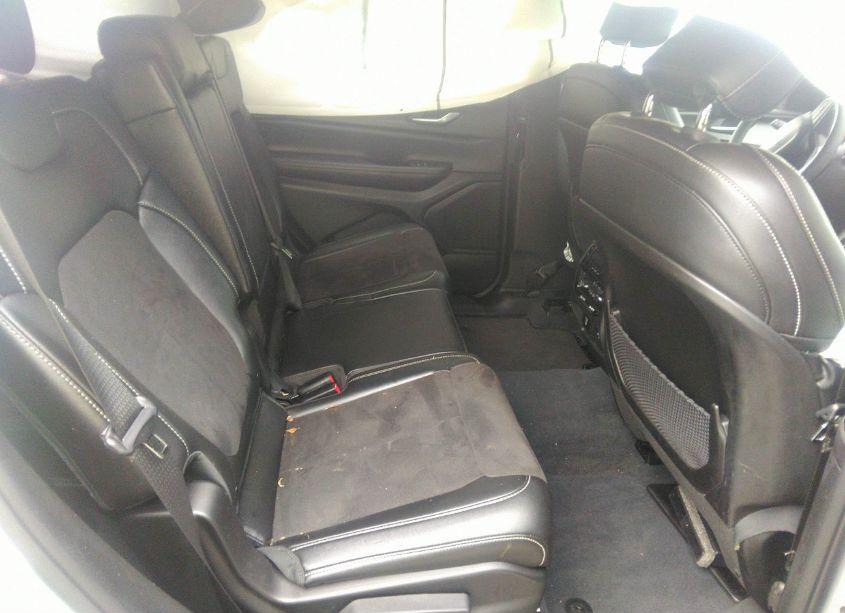 Photo 8 of 2023 Jeep Grand CHEROKEE L ALTITUDE 4X4 (VIN 1C4RJKAG1P8814651)